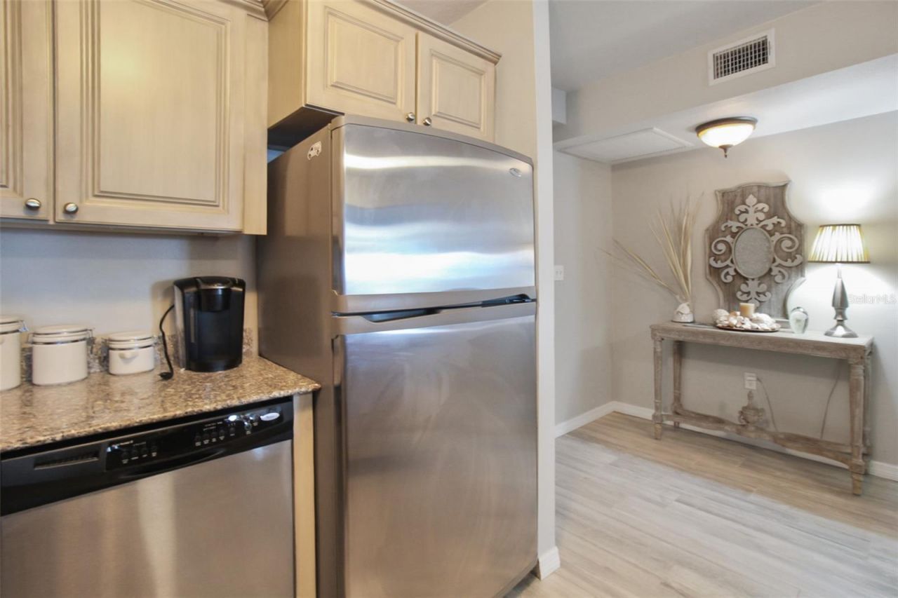 1050 Longboat Club Road, Unit 702, Longboat Key, FL 34228 Photo