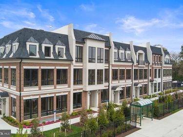 7054 LIBERTY LANE, MCLEAN, VA 22101