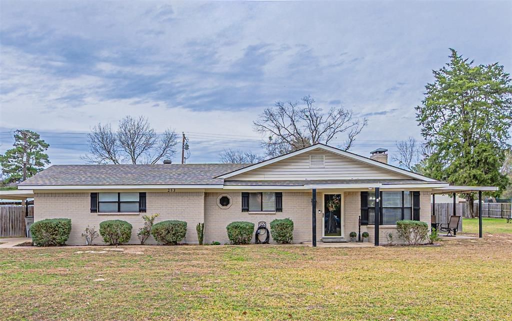 253 County Road 2425, Mineola, TX 75773 Main Photo