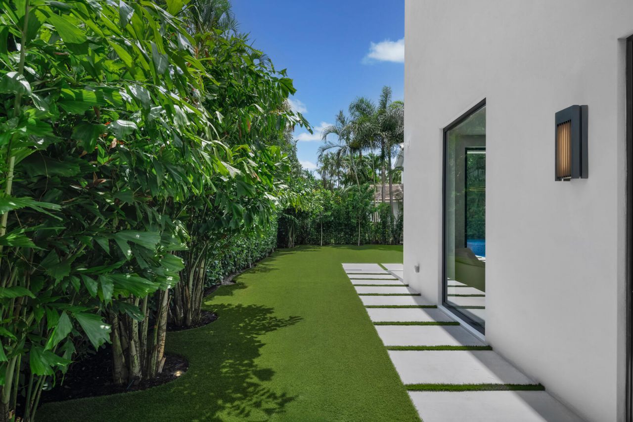 141 Cortez Road, West Palm Beach, FL 33405 Photo