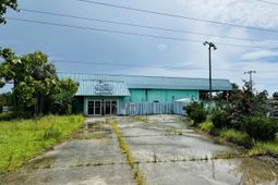 910 Highway 17 South photo 4