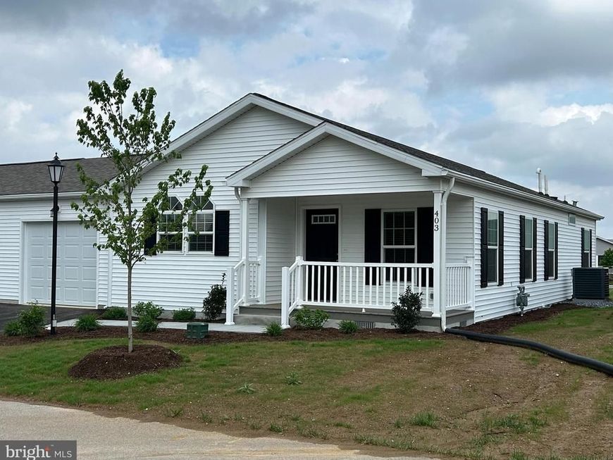 403 Eastwood Lane, Lancaster, PA 17601 Main Photo