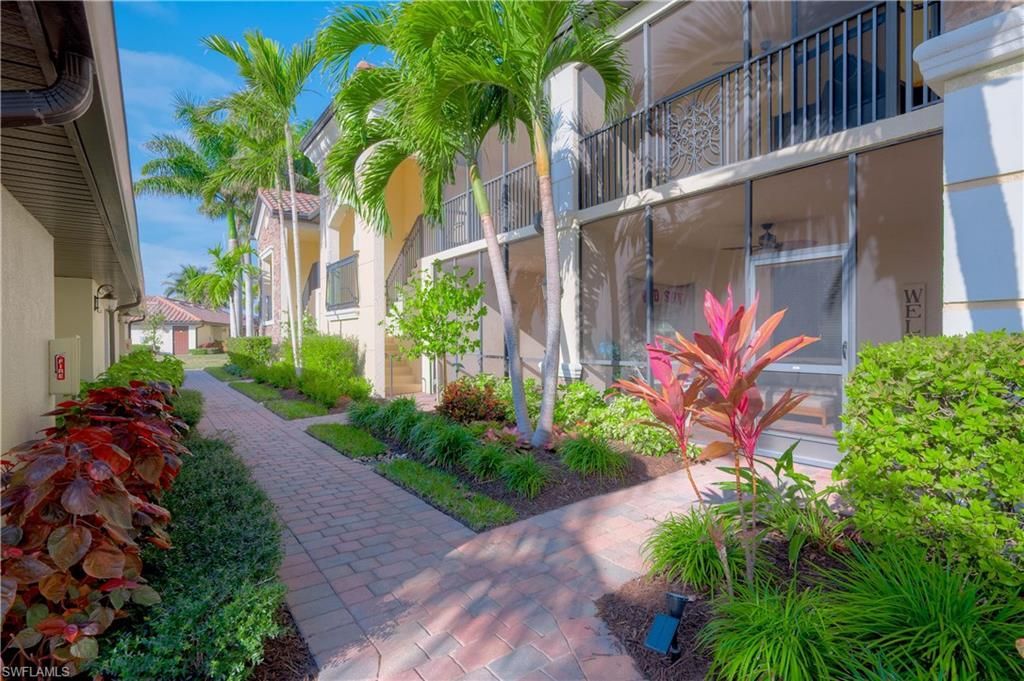 9521 Avellino Way, Unit 2413, Naples, FL 34113 Photo