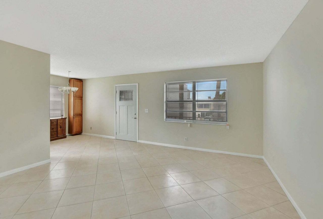 187 Normandy D, Delray Beach, FL 33484 Photo