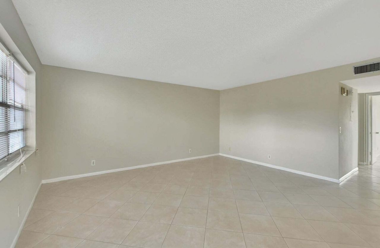 187 Normandy D, Delray Beach, FL 33484 Photo
