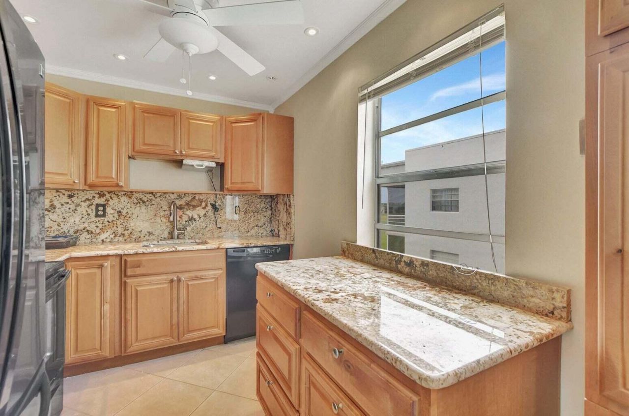 187 Normandy D, Delray Beach, FL 33484 Photo