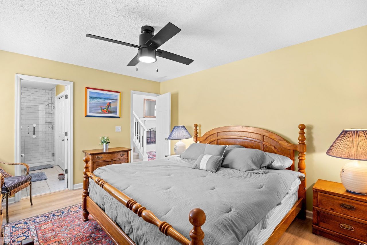 1004 Edge Dr. Photo 21