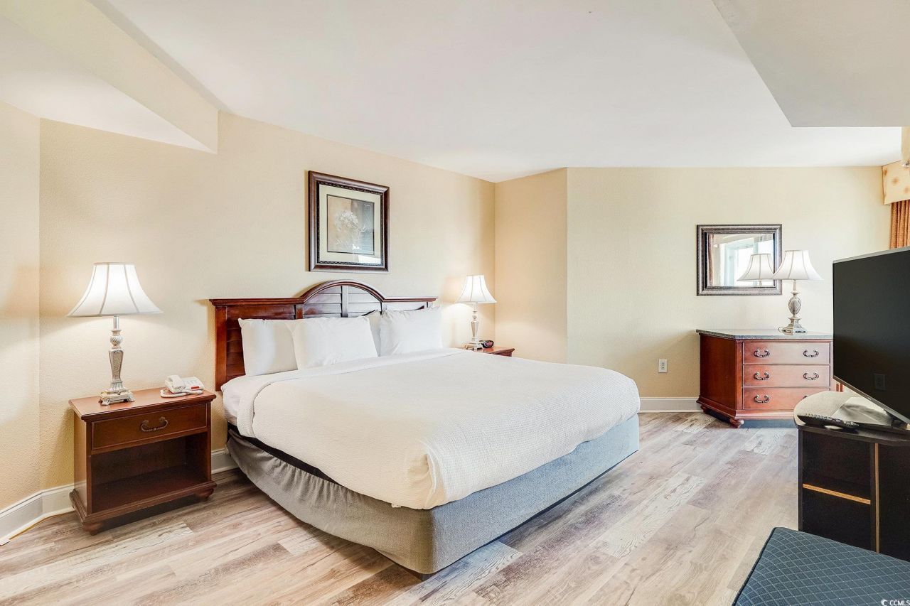 2504 N Ocean Blvd. Photo 11