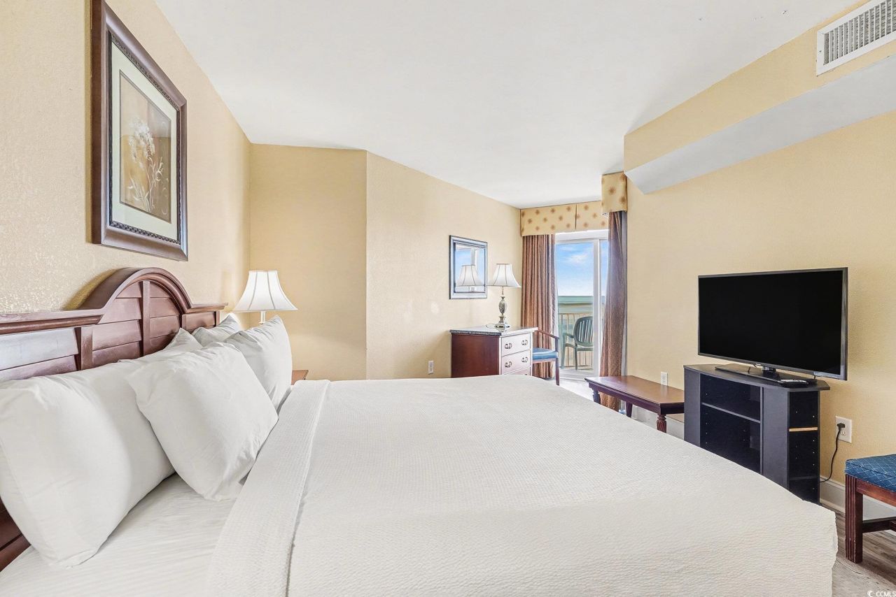 2504 N Ocean Blvd. Photo 12