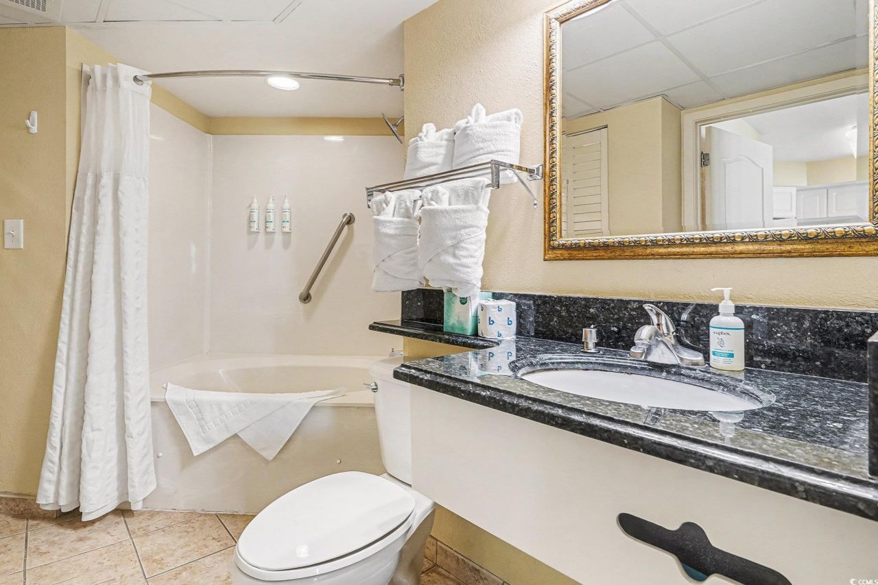 2504 N Ocean Blvd. Photo 17