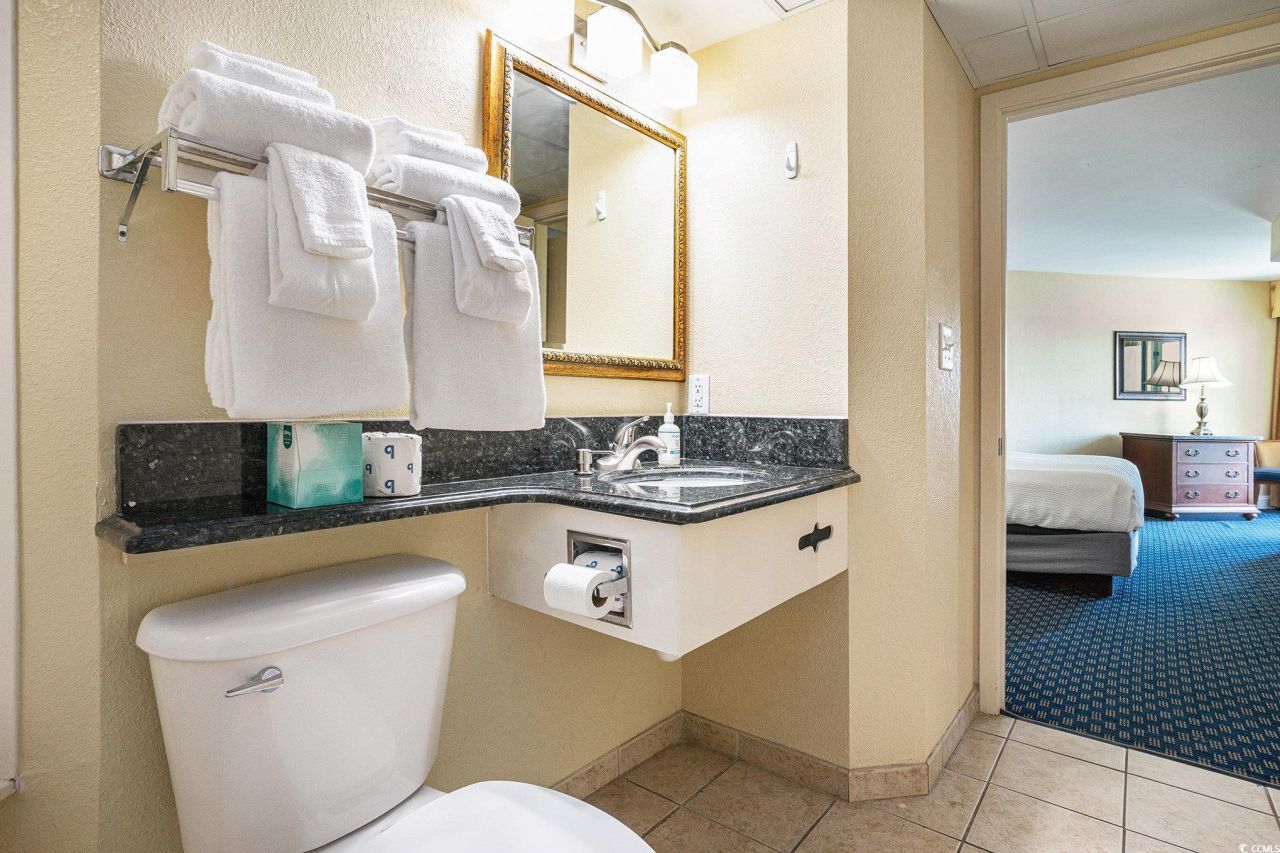 2504 N Ocean Blvd. Photo 18