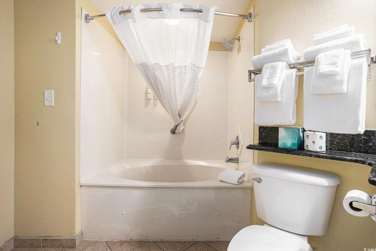 2504 N Ocean Blvd. Photo 19