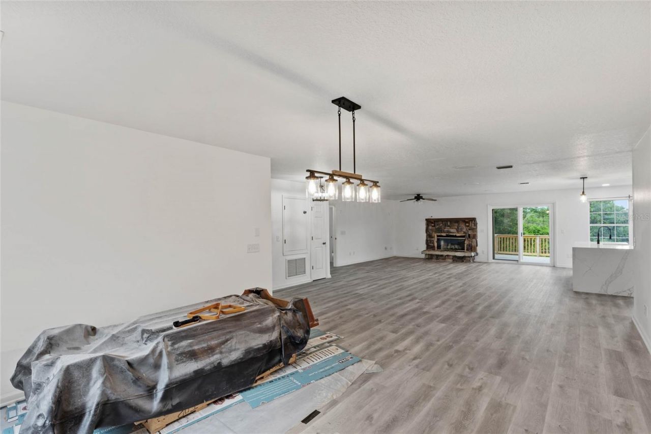 41636 Outlaw Lane, Weirsdale, FL 32195 Photo