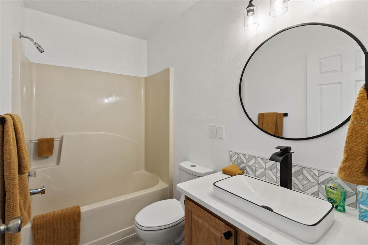 41636 Outlaw Lane, Weirsdale, FL 32195 Photo