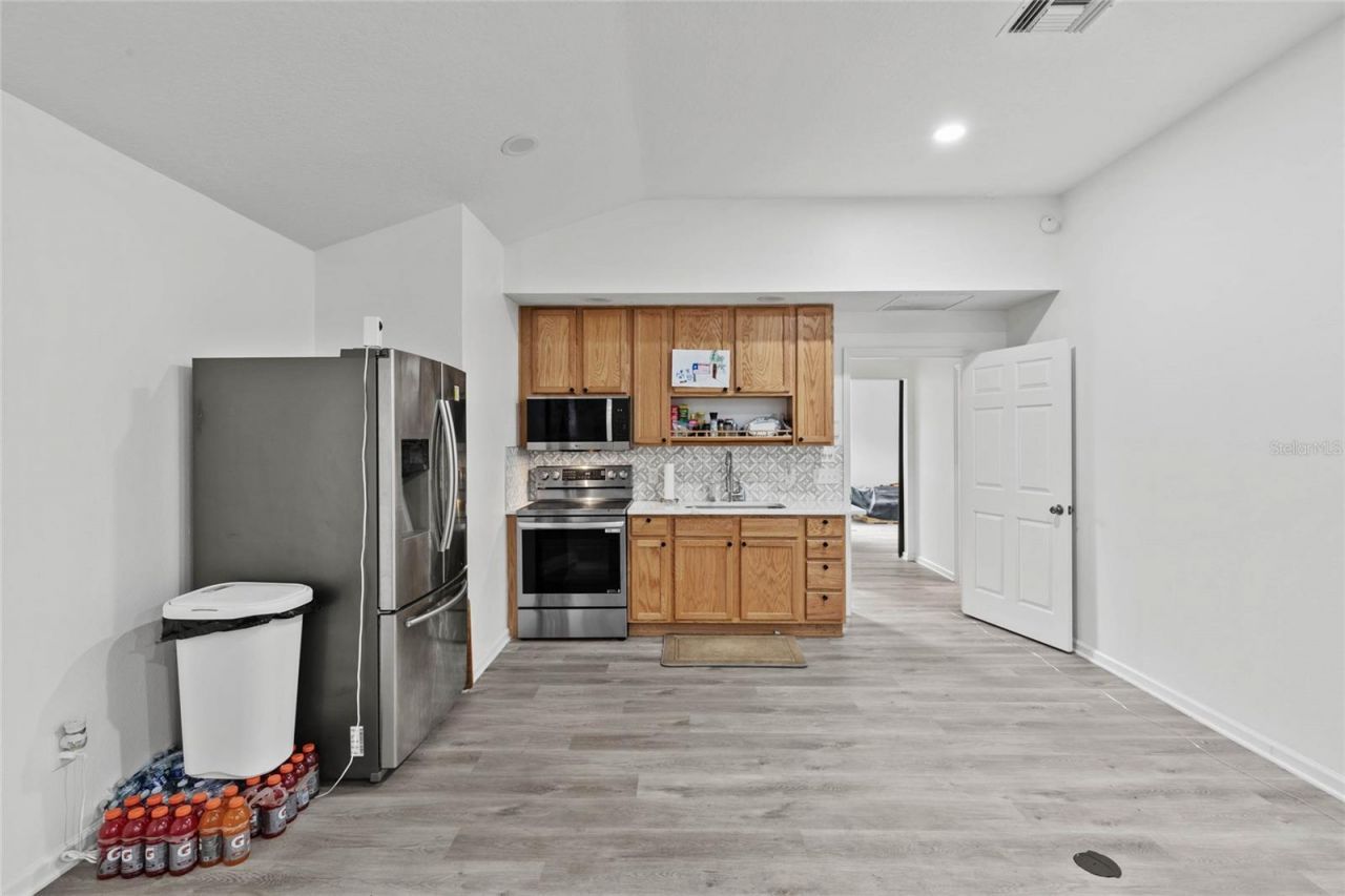 41636 Outlaw Lane, Weirsdale, FL 32195 Photo