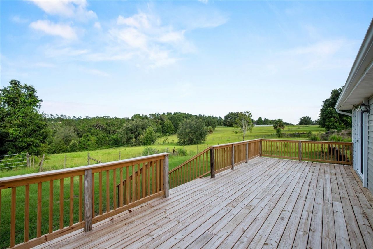 41636 Outlaw Lane, Weirsdale, FL 32195 Photo