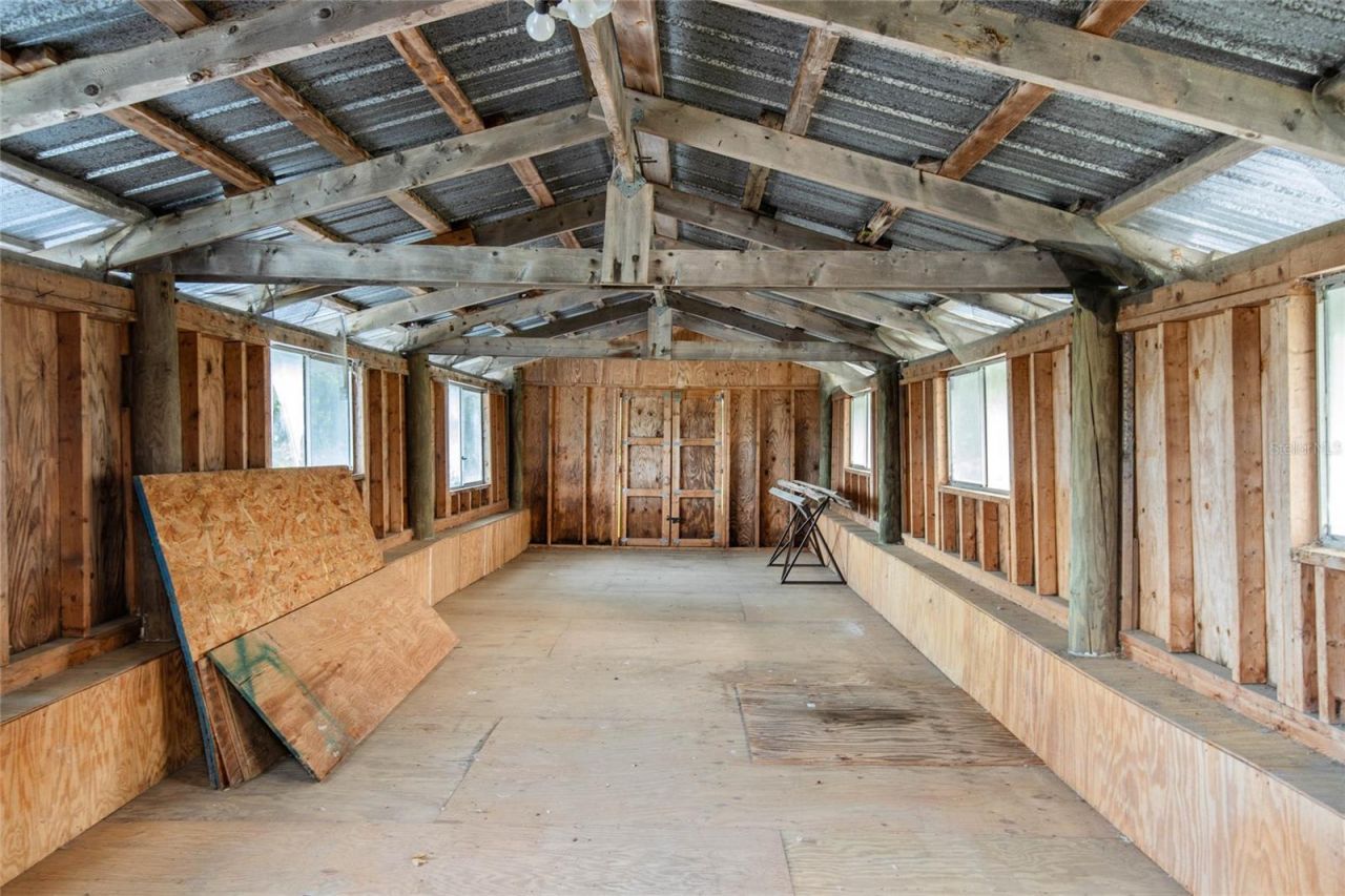 41636 Outlaw Lane, Weirsdale, FL 32195 Photo