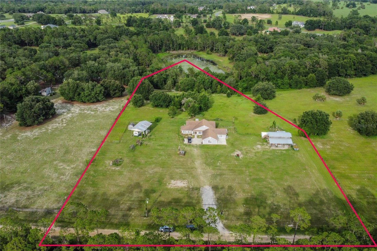 41636 Outlaw Lane, Weirsdale, FL 32195 Photo