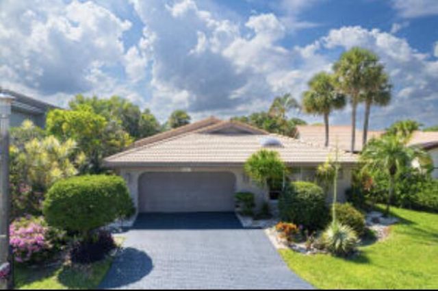 5657 Lakeview Mews Drive, Boynton Beach, FL 33437 Photo