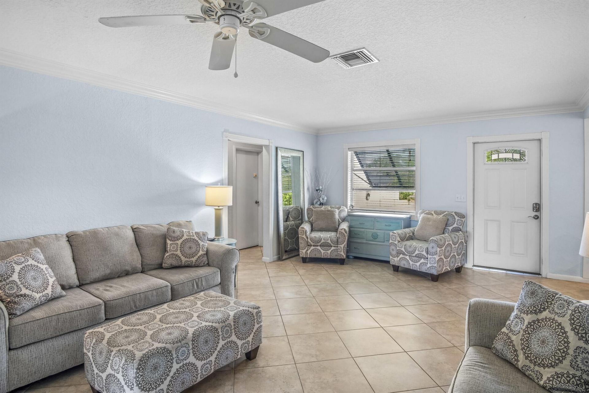 3280 Churchill Drive, Boynton Beach, FL 33435 Photo