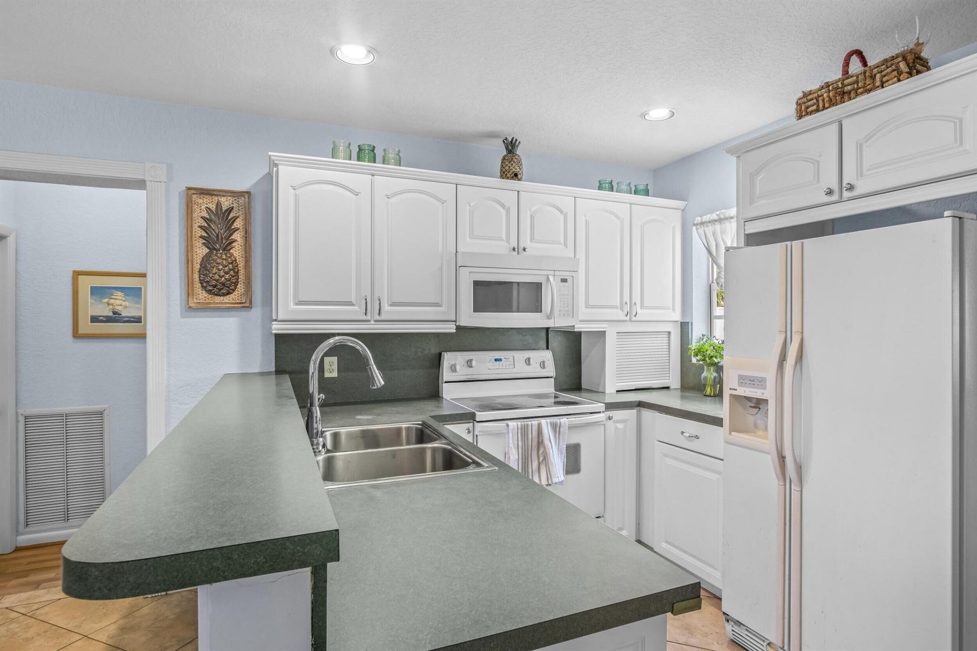 3280 Churchill Drive, Boynton Beach, FL 33435 Photo