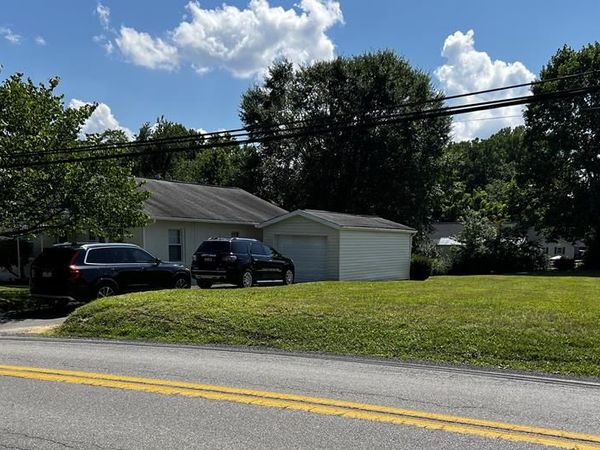 1071 Old Eccles Road, BECKLEY, WV 25801