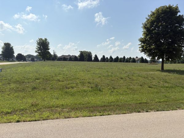 14 Richard Road, Rochelle, IL 61068