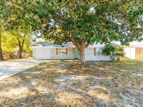 706 Whiporwill Ln, Destin, FL 32541