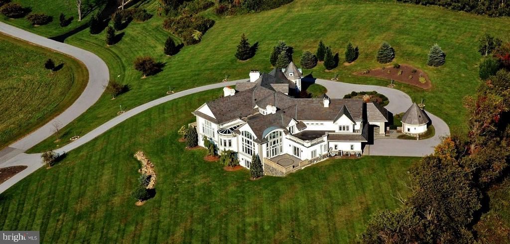 1342 Carolannes Way, West Chester, PA 19382 Main Photo