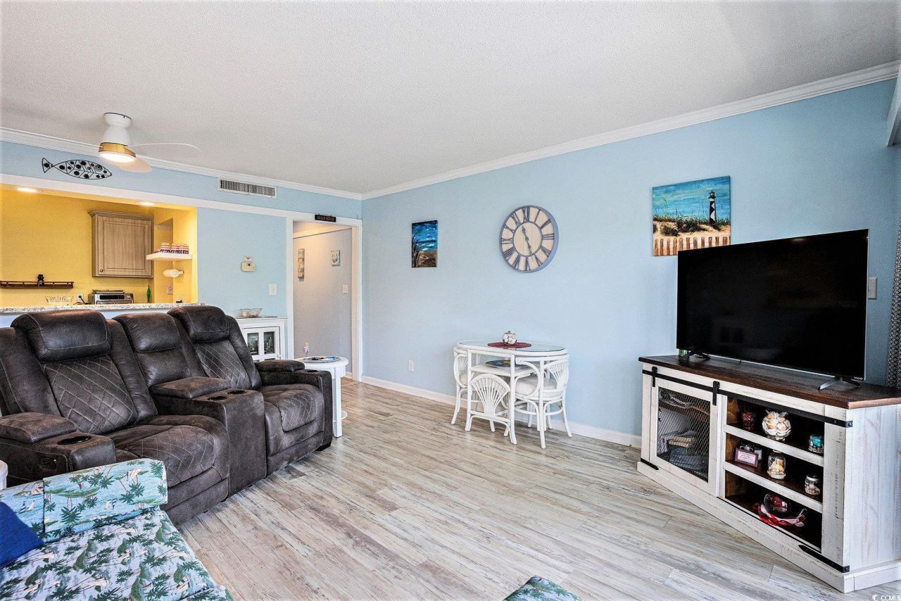 415 Ocean Creek Dr. Photo 8