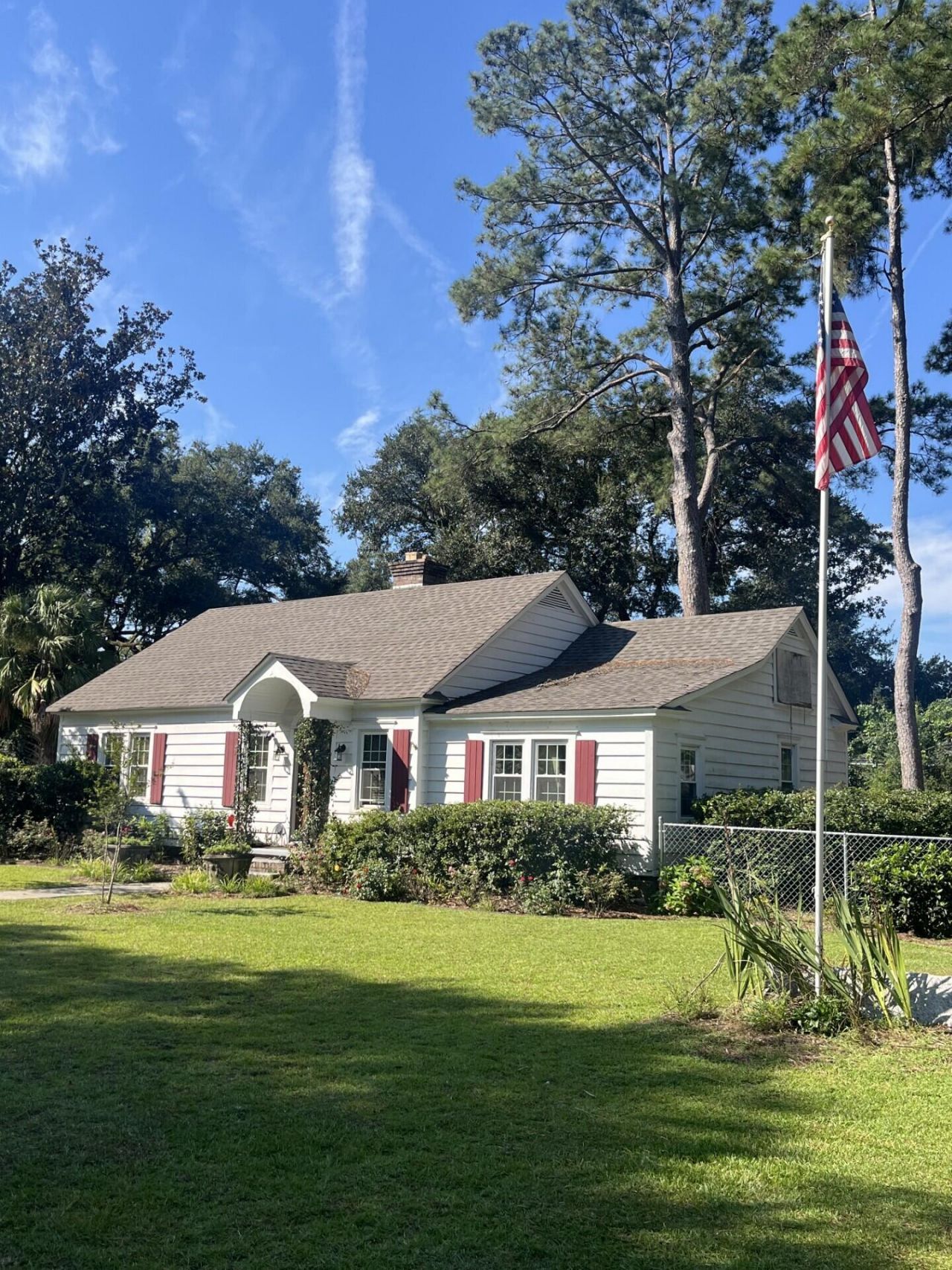 213 May Street Photo 5