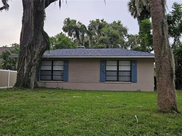 708 MOUND AVENUE, LEESBURG, FL 34748