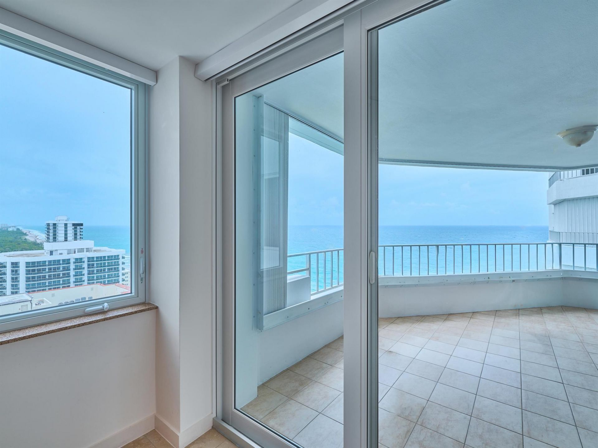 500 S Ocean Boulevard, Unit 2105, Boca Raton, FL 33432 Photo