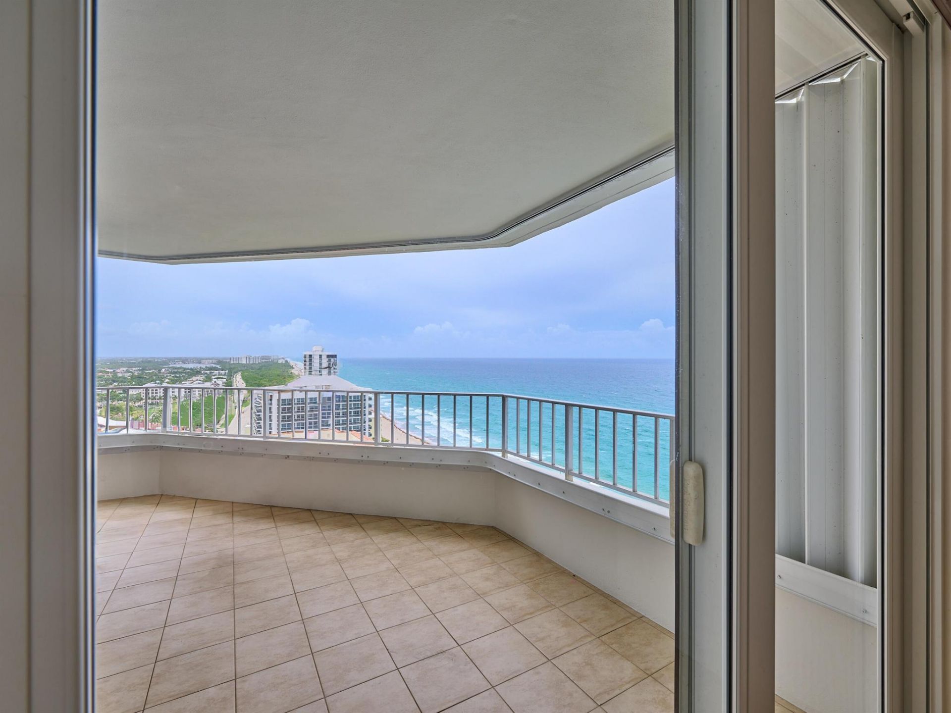 500 S Ocean Boulevard, Unit 2105, Boca Raton, FL 33432 Photo