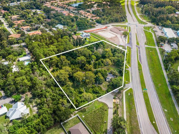1245 SW Kanner Highway, Stuart, FL 34997