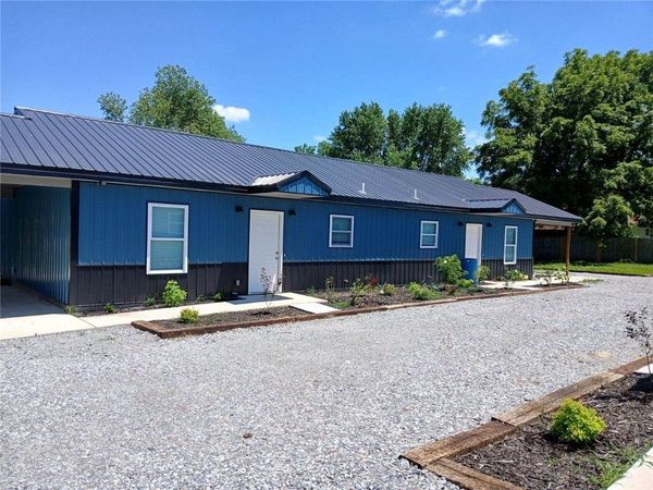 168 E Doughty , Colcord, OK 74338