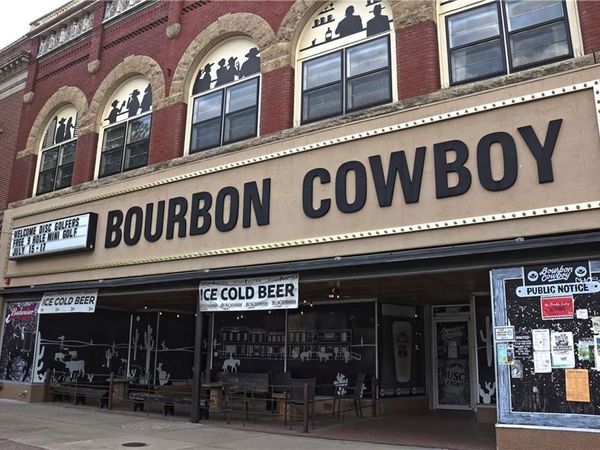 605 Commercial Street, Emporia, KS 66801