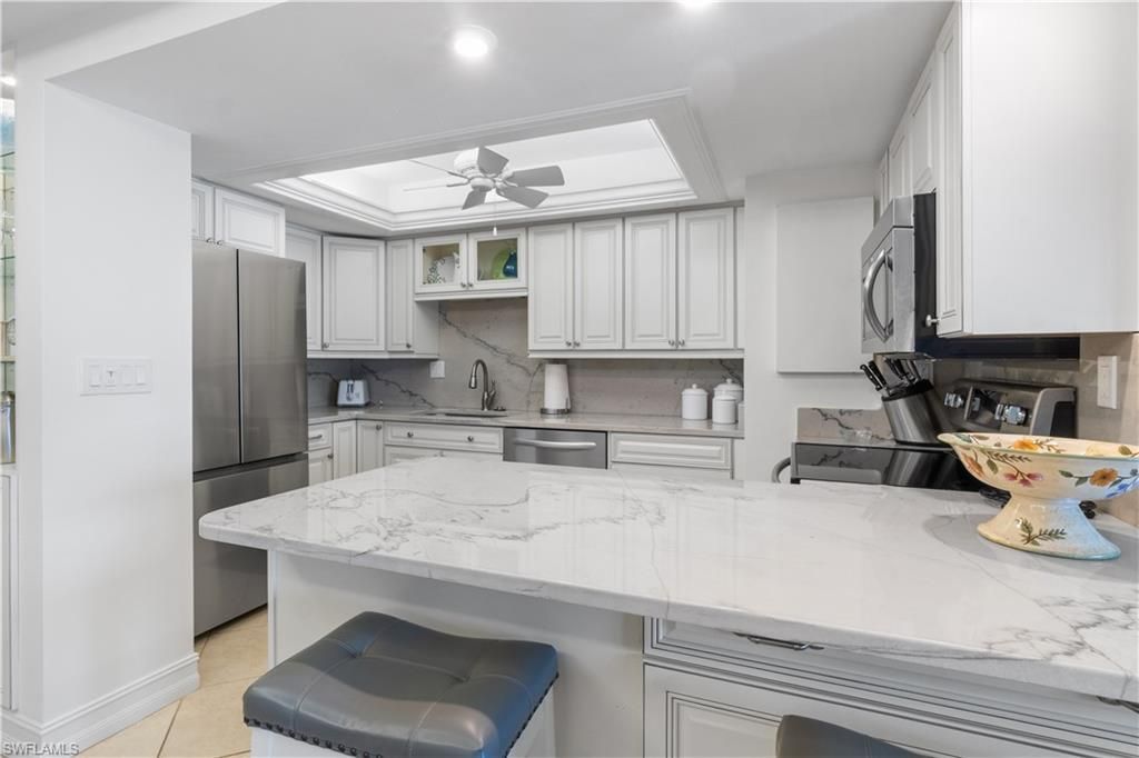 3443 Gulf Shore Blvd N, Unit 303, Naples, FL 34103 Photo