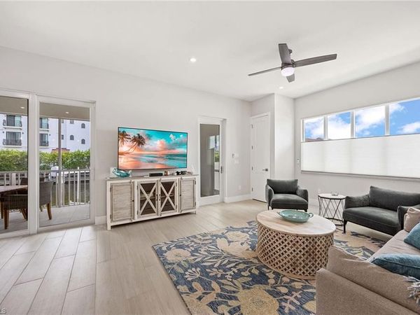 1395 CURLEW AVE, Unit 4-3, NAPLES, FL 34102