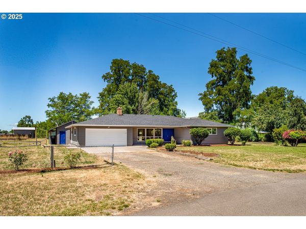 36162 RAILROAD ST, Crabtree, OR 97335