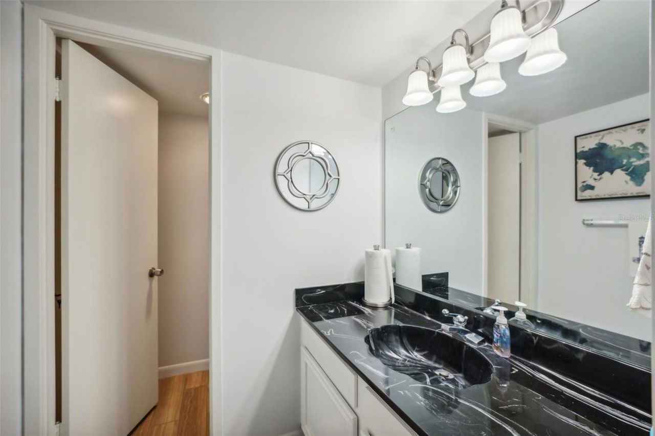 7400 Sun Island Drive S, Unit 802, South Pasadena, FL 33707 Photo