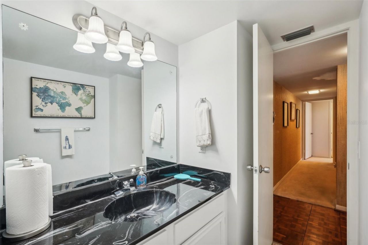 7400 Sun Island Drive S, Unit 802, South Pasadena, FL 33707 Photo