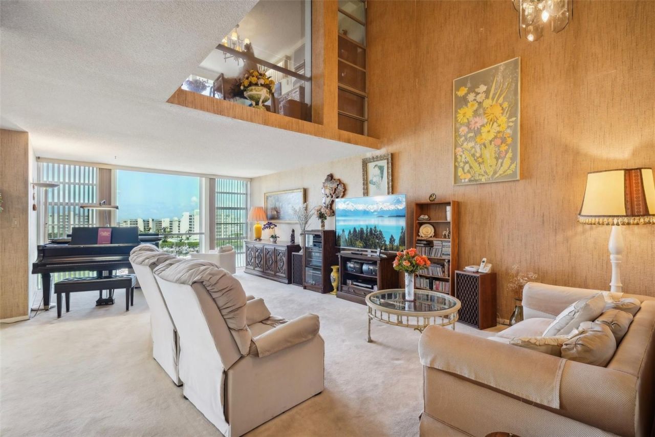 7400 Sun Island Drive S, Unit 802, South Pasadena, FL 33707 Photo