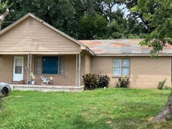 420 Malcolm Avenue, Sikeston, MO 63801