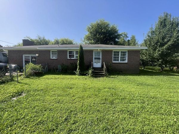 364 McClung St, Phil Campbell, AL