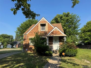 15707 Lauder Street, Detroit, MI 48227
