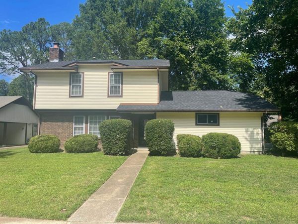 2373 W MONICA DR, Bartlett, TN 38134