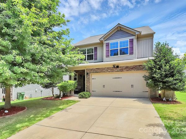 204 Kingston Drive, Mount Holly, NC 28120