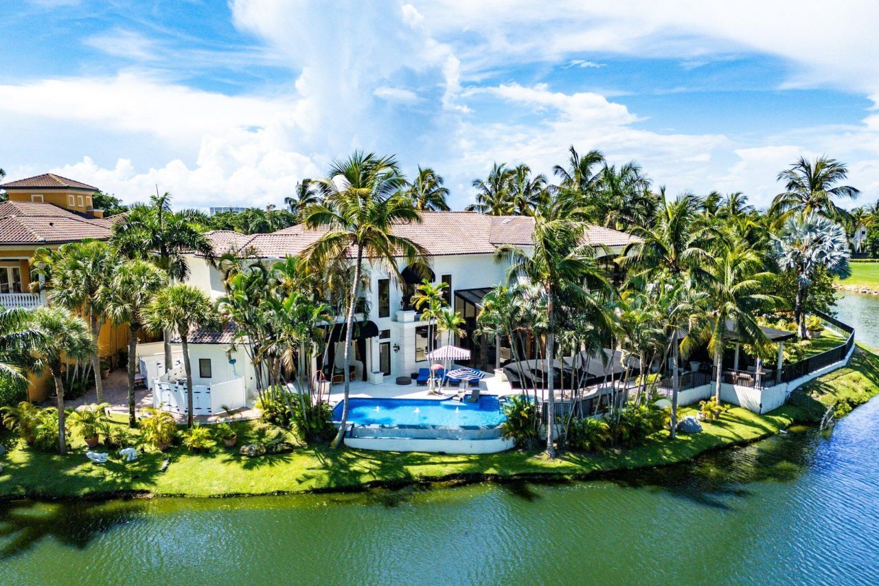 319 Mizner Lake Estates Drive, Boca Raton, FL 33432 Photo