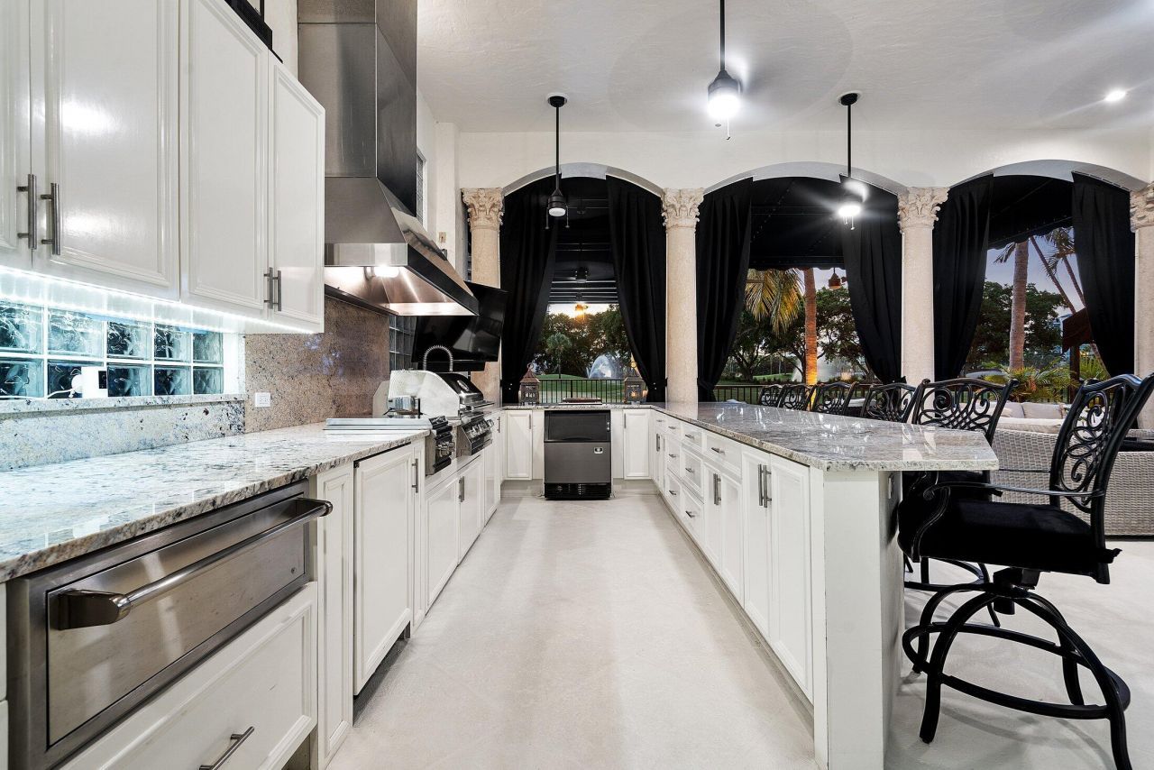 319 Mizner Lake Estates Drive, Boca Raton, FL 33432 Photo